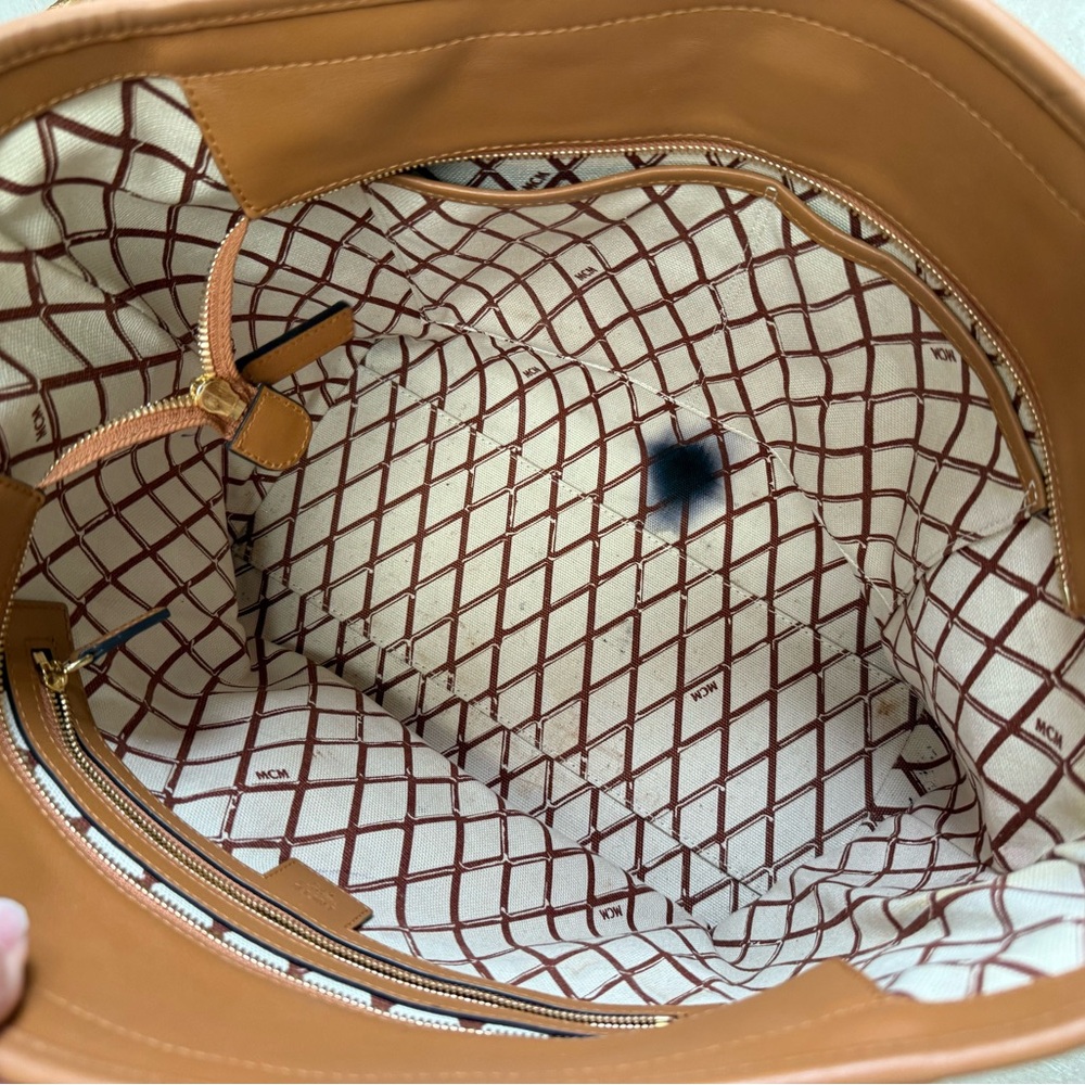 MCM Toni Top-Zip Shopper in Visetos Brown - Picture 8 of 13